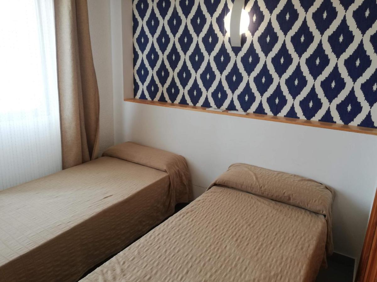 Tamaris Playa Solo Familias Serviplaya Playa De Xeraco Zewnętrze zdjęcie